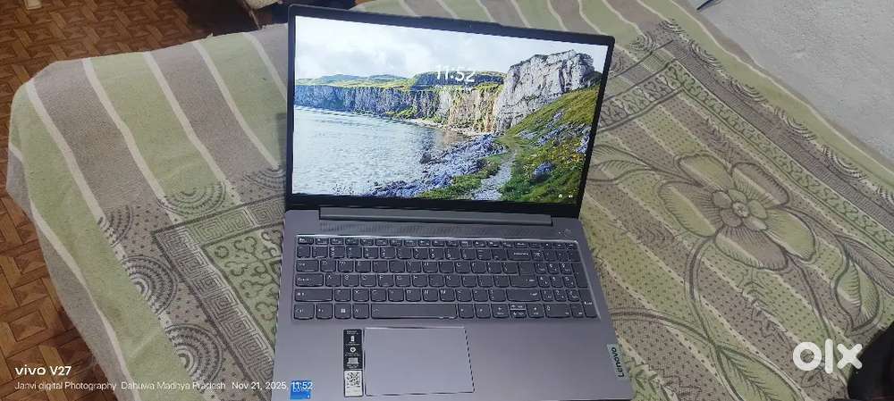 Laptop lenovo