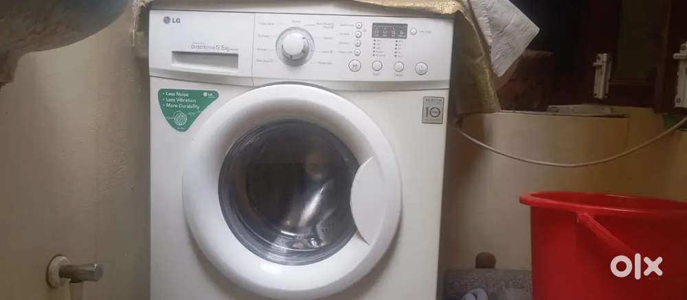 LG Fully automatic inverter 5.5kg with heater