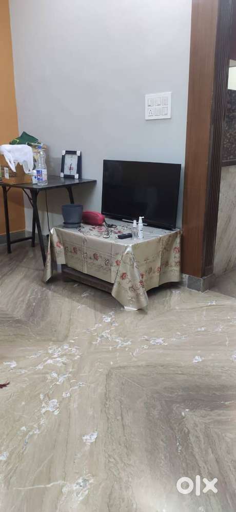 1 Flatmate Needed In 2BHK FLAT (Max 3 occupants))