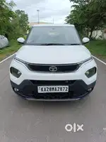 Tata Punch 1.2 Revotron Accomplished Camo Dazzle AMT, 2023, Petrol