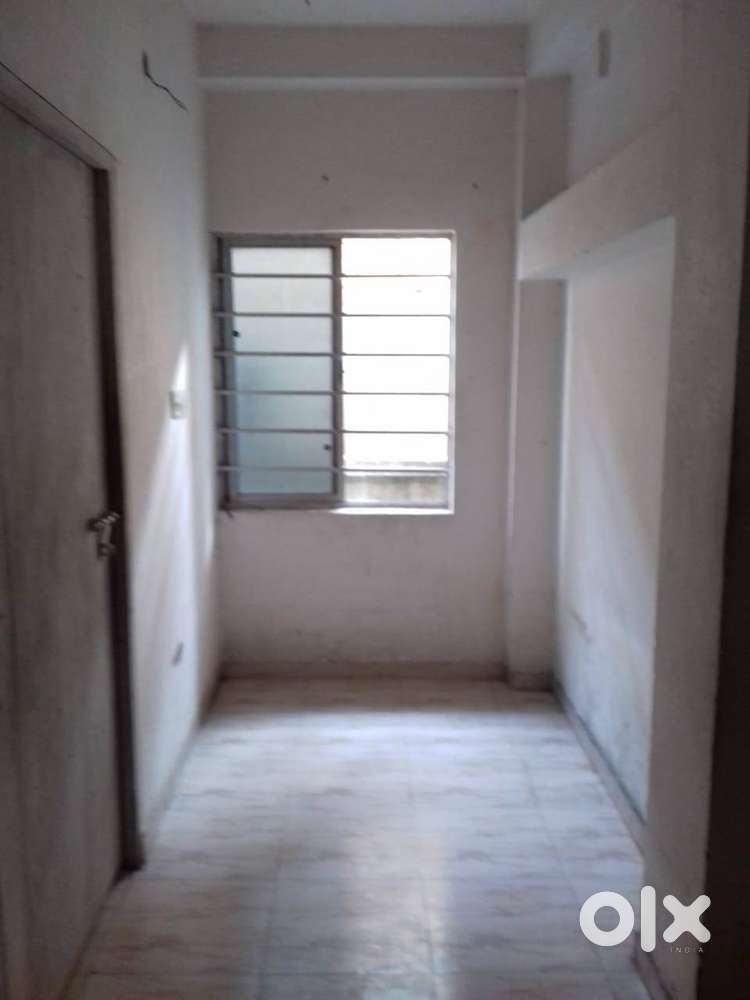 Resal 2Room for Sale in Kalyani Expressway Sodepur Between Madhyamgram
