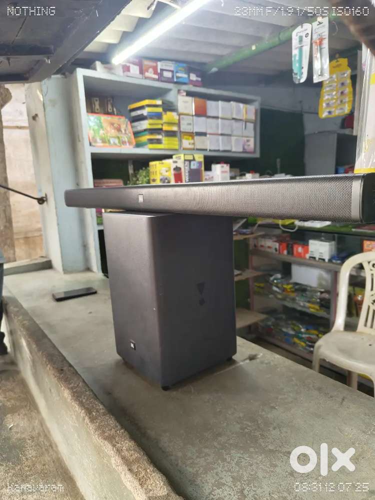 Jbl soundbar2.1 300w  super Bass super sound