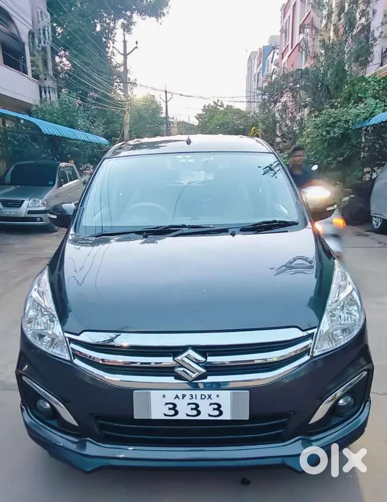 Maruti Suzuki Ertiga 2017 Diesel 130000 Km Driven button start