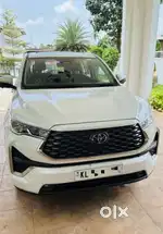 Toyota Innova Hycross 2.0 ZX (O) Hybrid 7 STR, 2025, Petrol