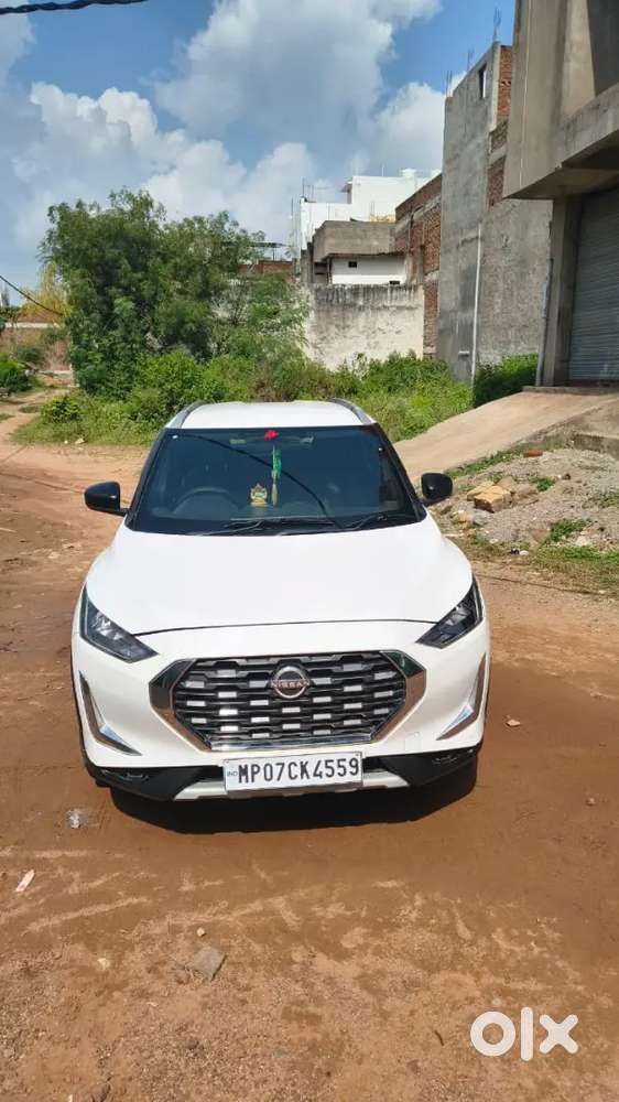 Nissan Magnite 2021 Petrol 13000 Km Driven