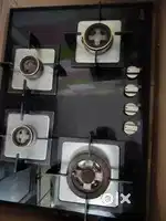 Glass 4 burner gas stove