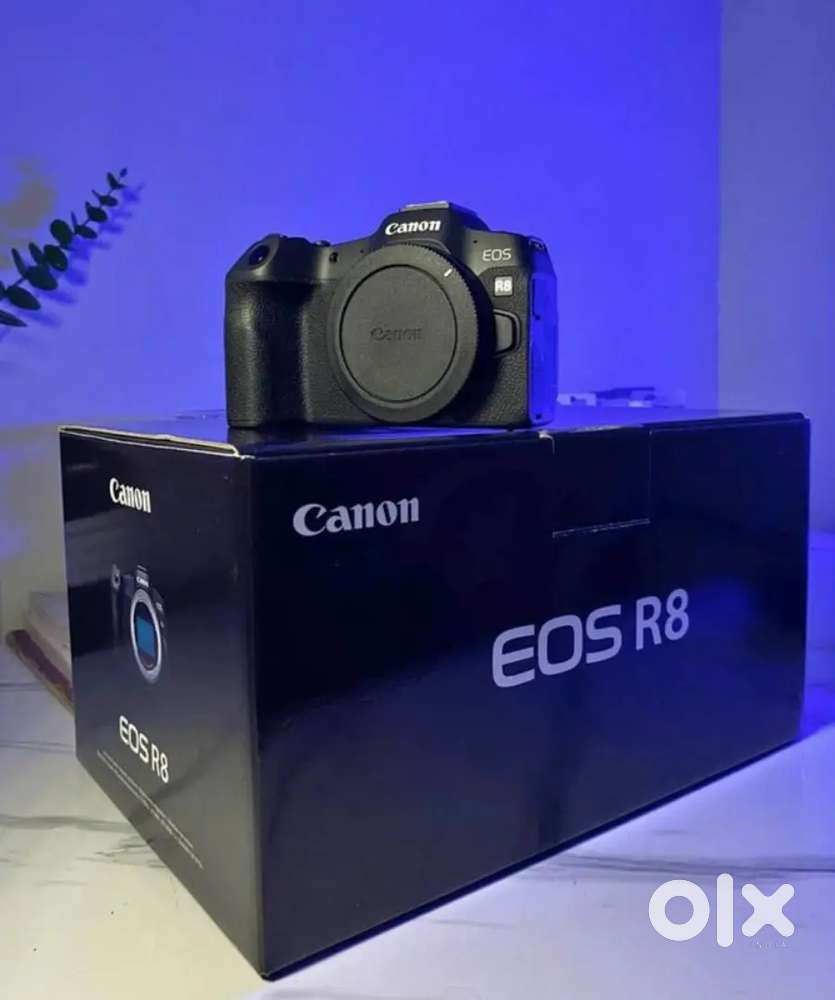 2 cameras Full frame DSLR for sale