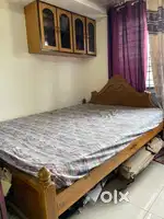 Double bed king size and queen size along with matress
