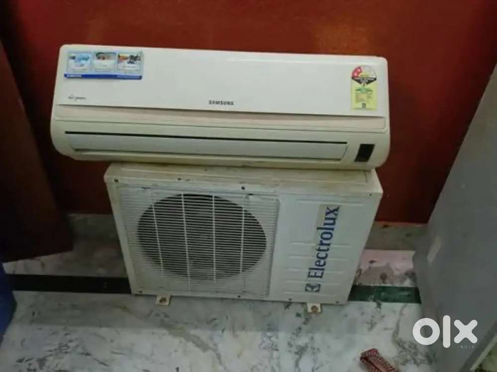 DOOR STEP SERVICE AVAILABLE FOR AIRCONDITIONER INSTALLATIONS SERVICE
