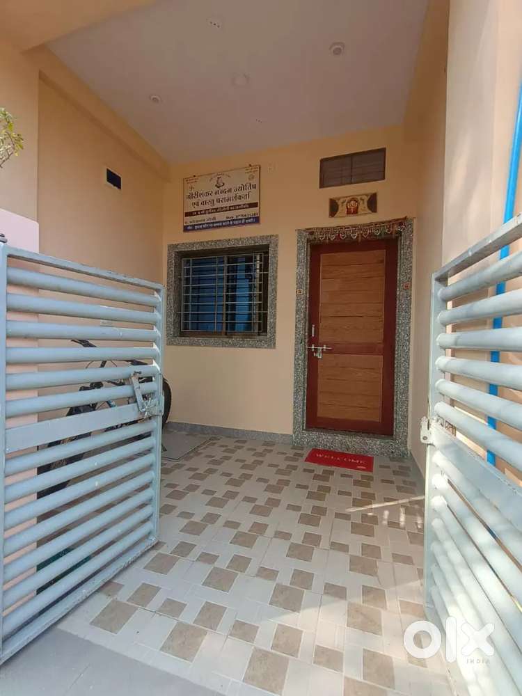 House for sale at Nayagaon Alkapuri ke paas Ratlam
