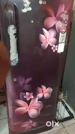 nice condition fridge