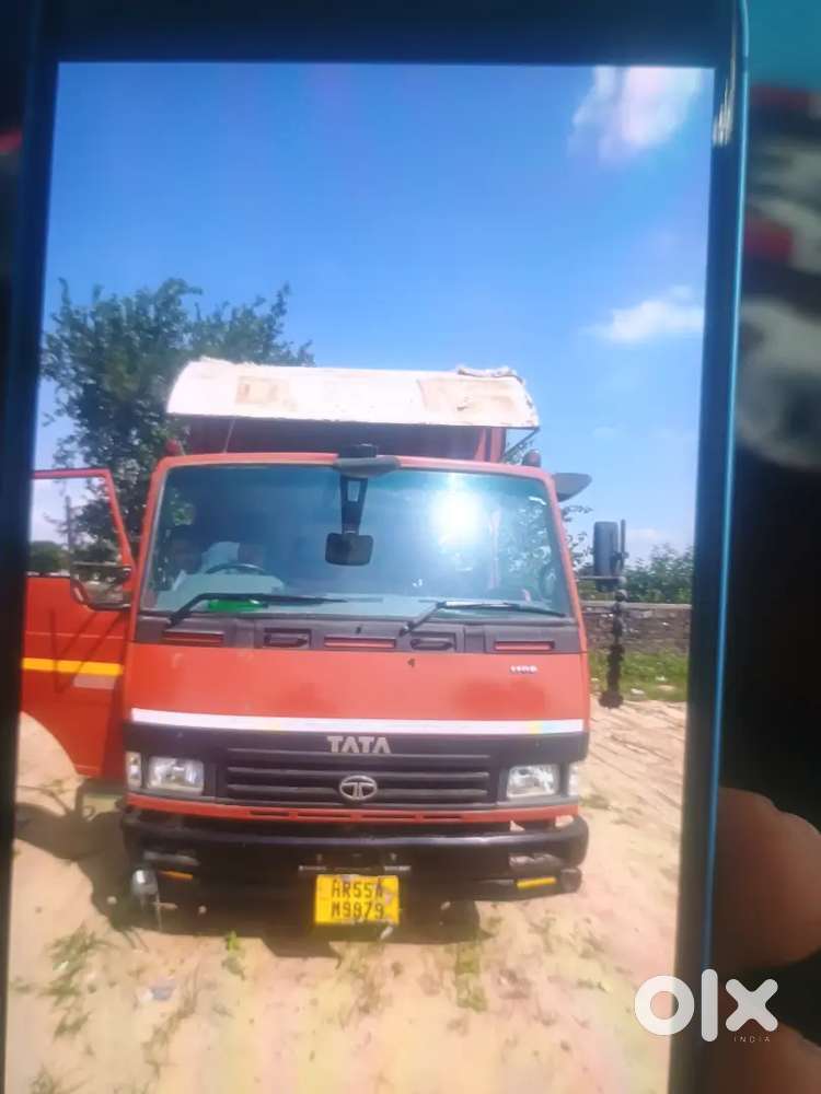 Driver need to full time job