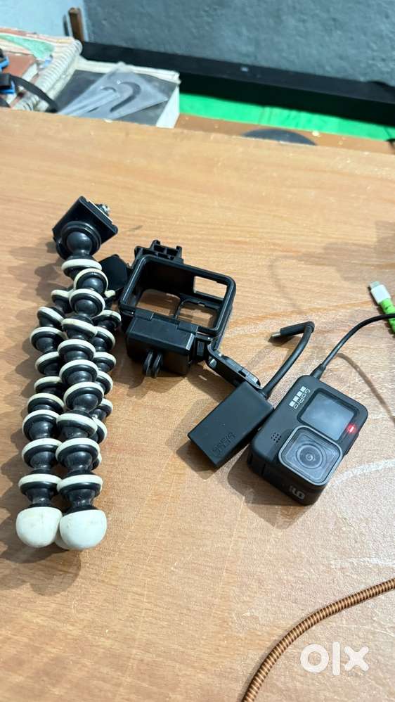 Go pro 9 camera (Full vloging kit)