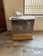Computer table
