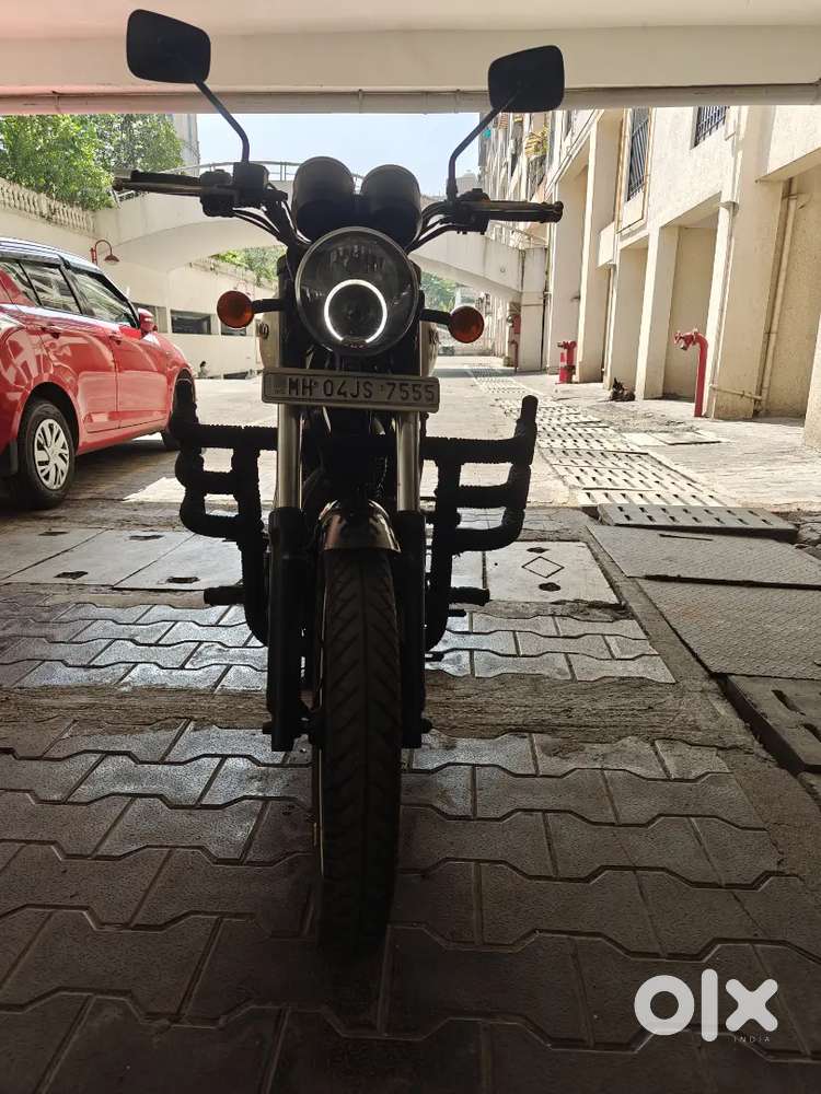 White Thunder bired 350X with VIP number