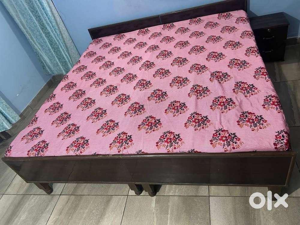 Double (2) Bed With Matters new condition