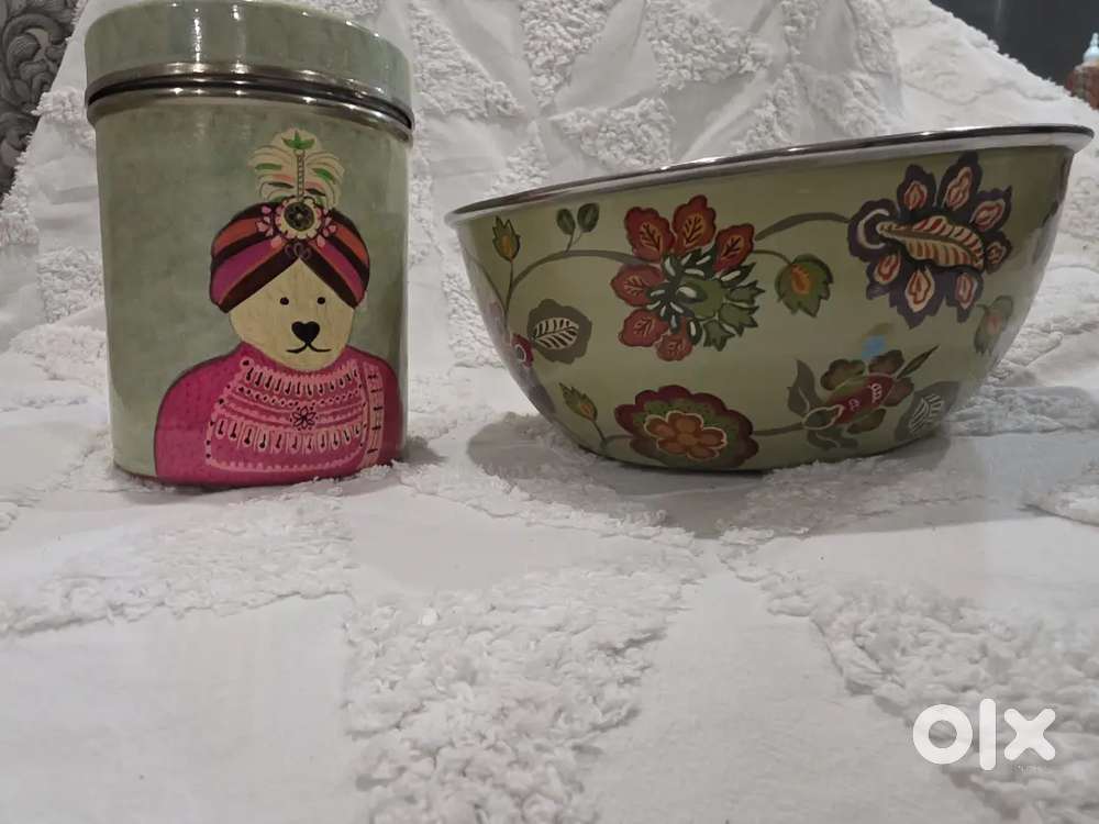 Handpainted kitcheware