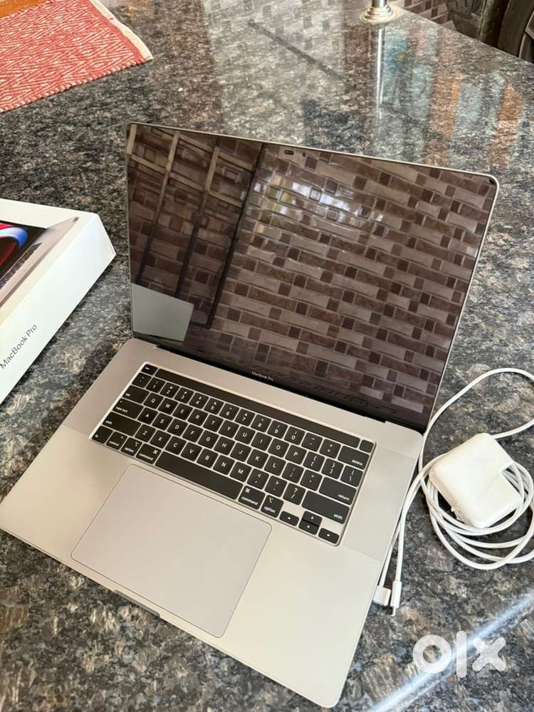 Macbook pro 16 inch Apple
