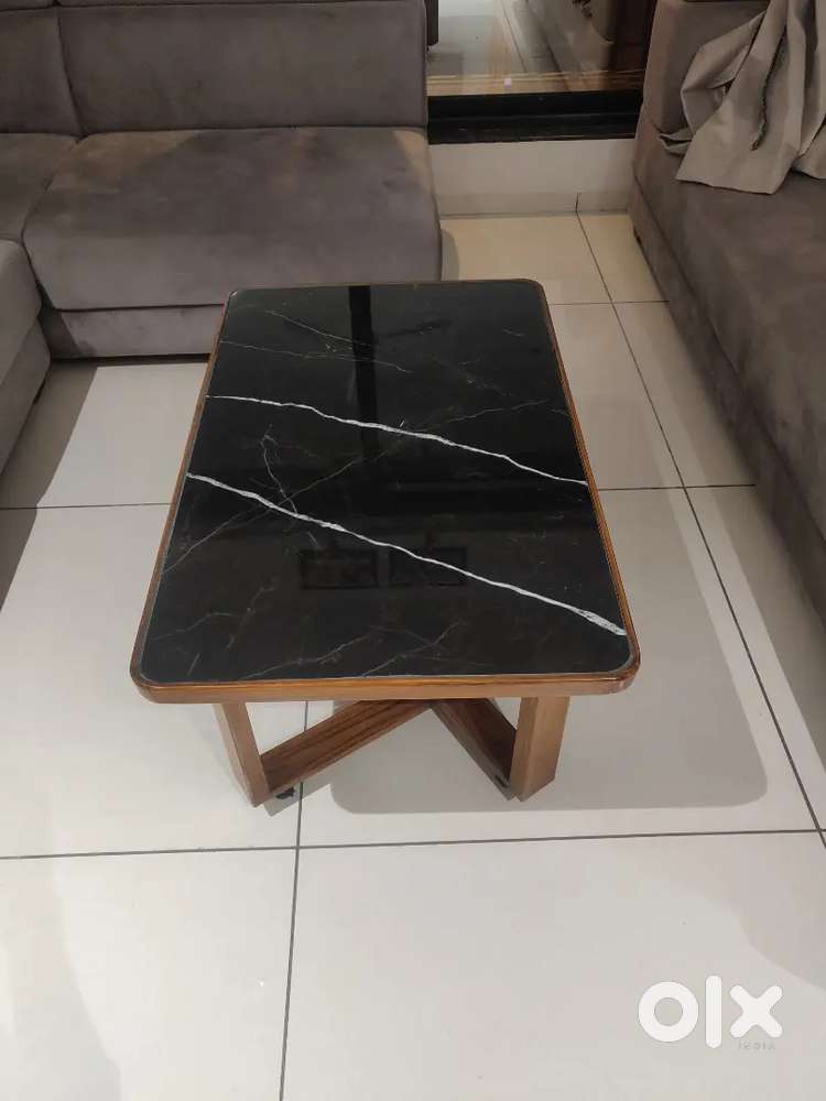 Centre table /Coffee table