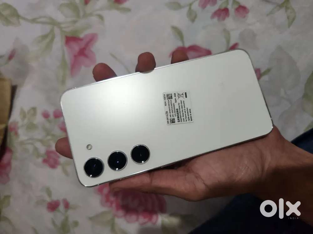 Samsung S23 8gb ram, 128gb storage