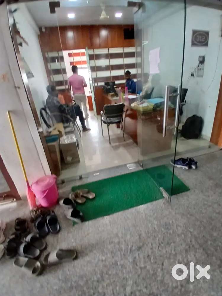 Office for rent, Fully furnished with separate cabin