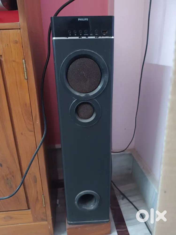 Philips Tower Speakers