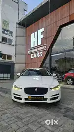 Jaguar XE Portfolio, 2016, Petrol