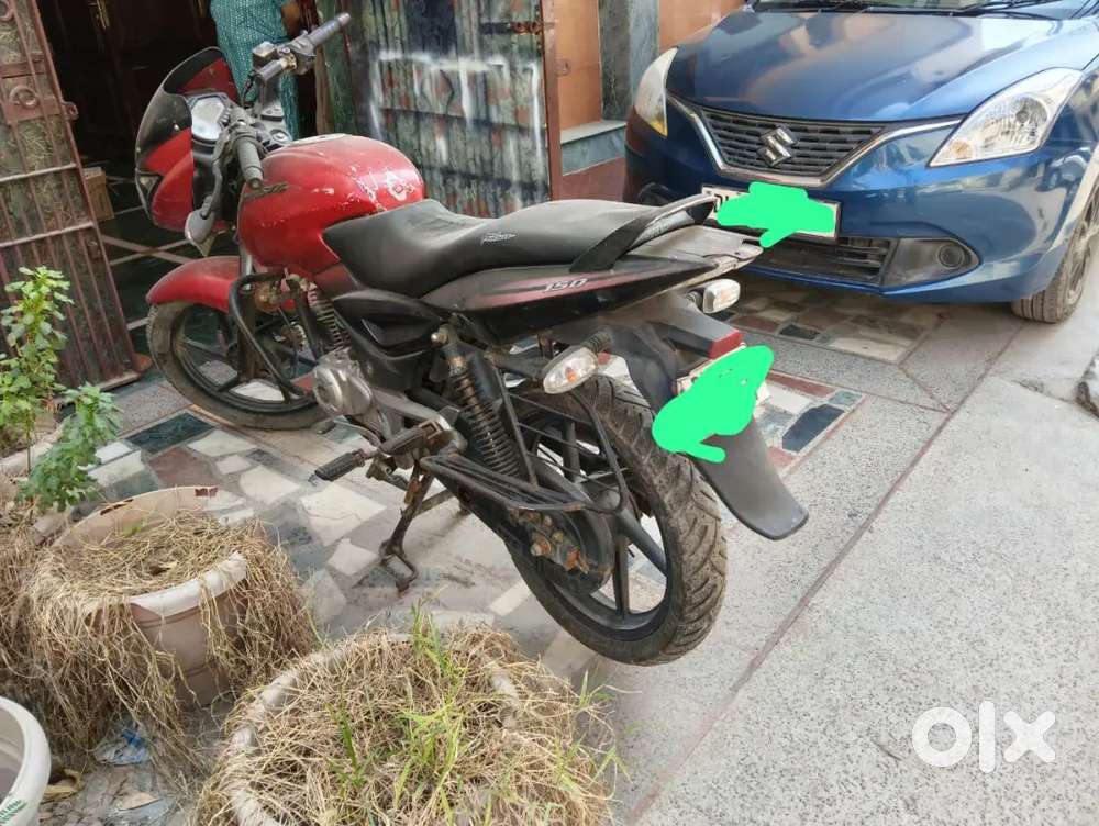 Bajaj pulsar for sale in Model town