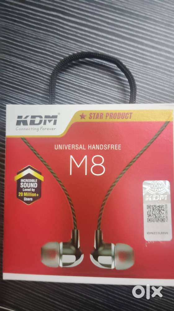 KDM brand earphones model M8 in brand new condition packed