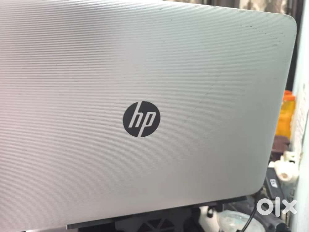 Hp i3 6 the gen 4 gb 1 tb ..