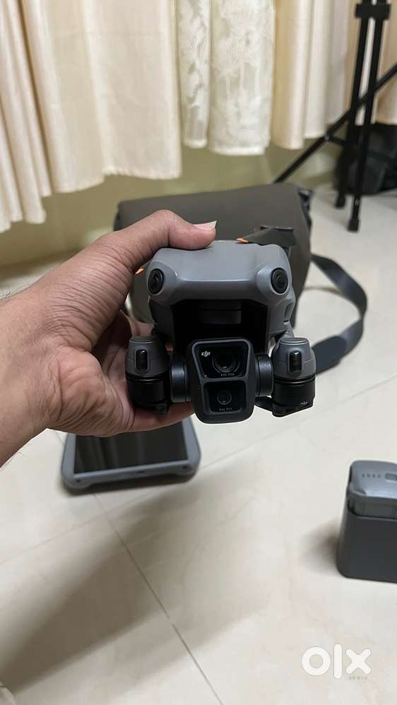 DJI Air 3 Fly More Combo – Excellent Condition!