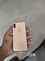 iPhone Xs (64 gb) in good condition