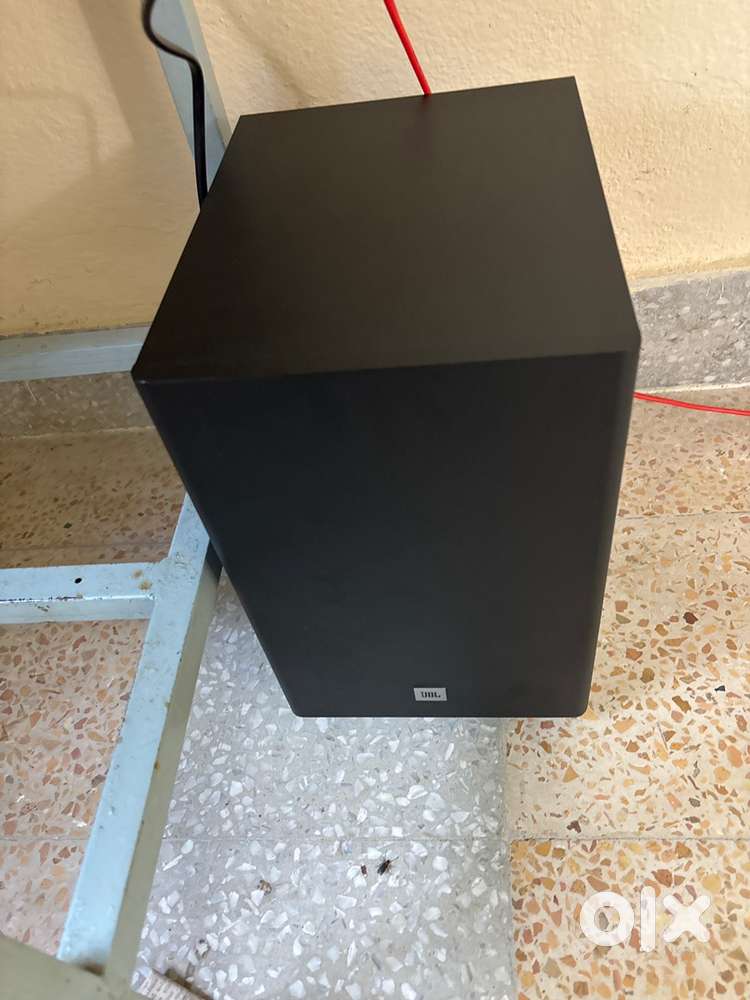 Home theatee JBL CB550