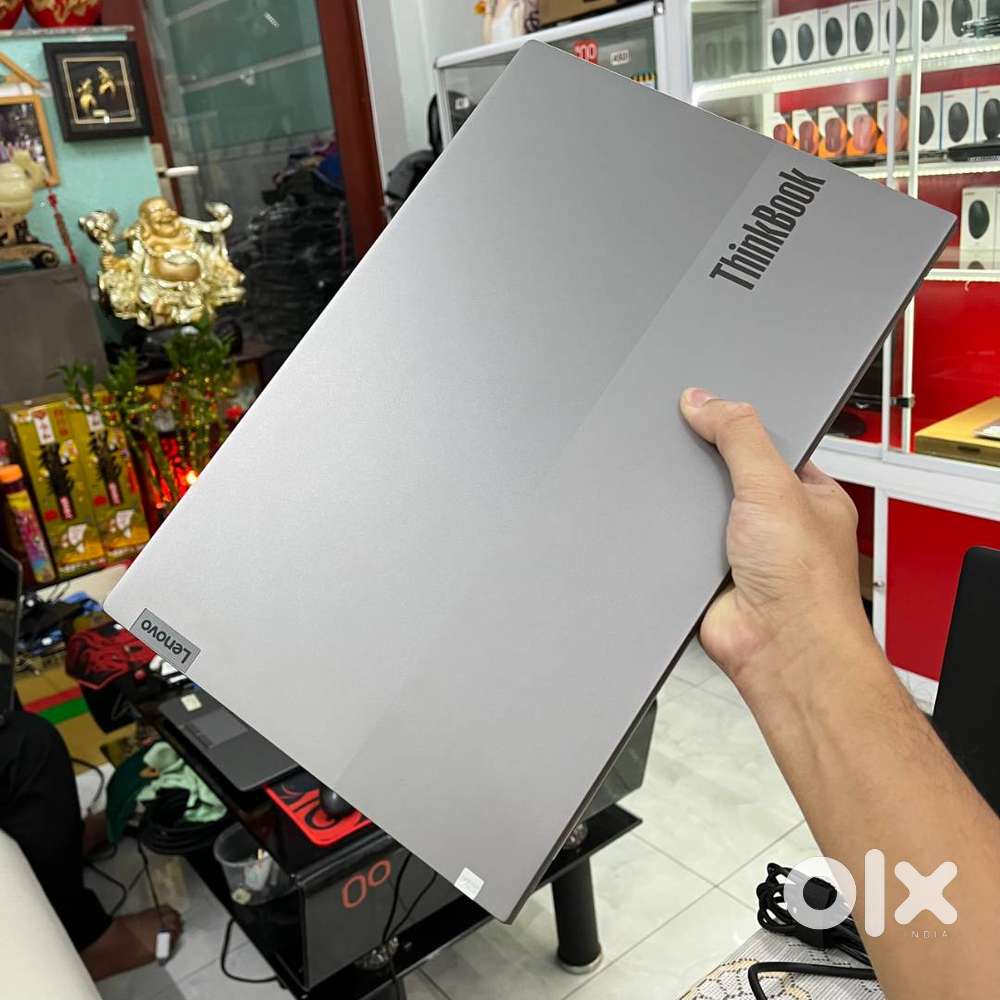 Upto INR 30,000 off on Laptops  Great Republic Day Sale