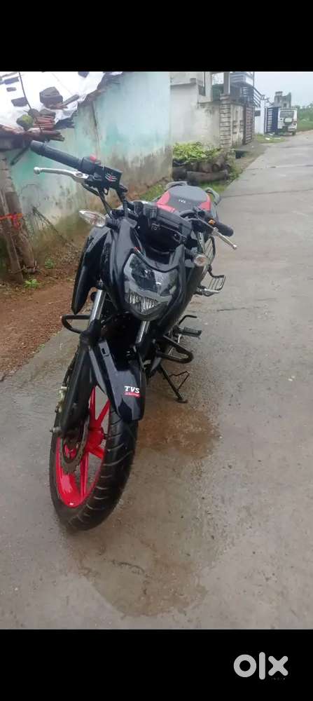 Bike sirf 19000 hi chali hai bike me koi kam nhi h abhi