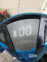 Lady driven Hero electric in good condition with 65 kms range