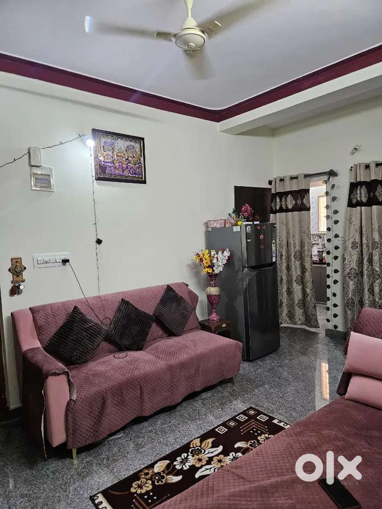 6 month Used New L shape sofa set