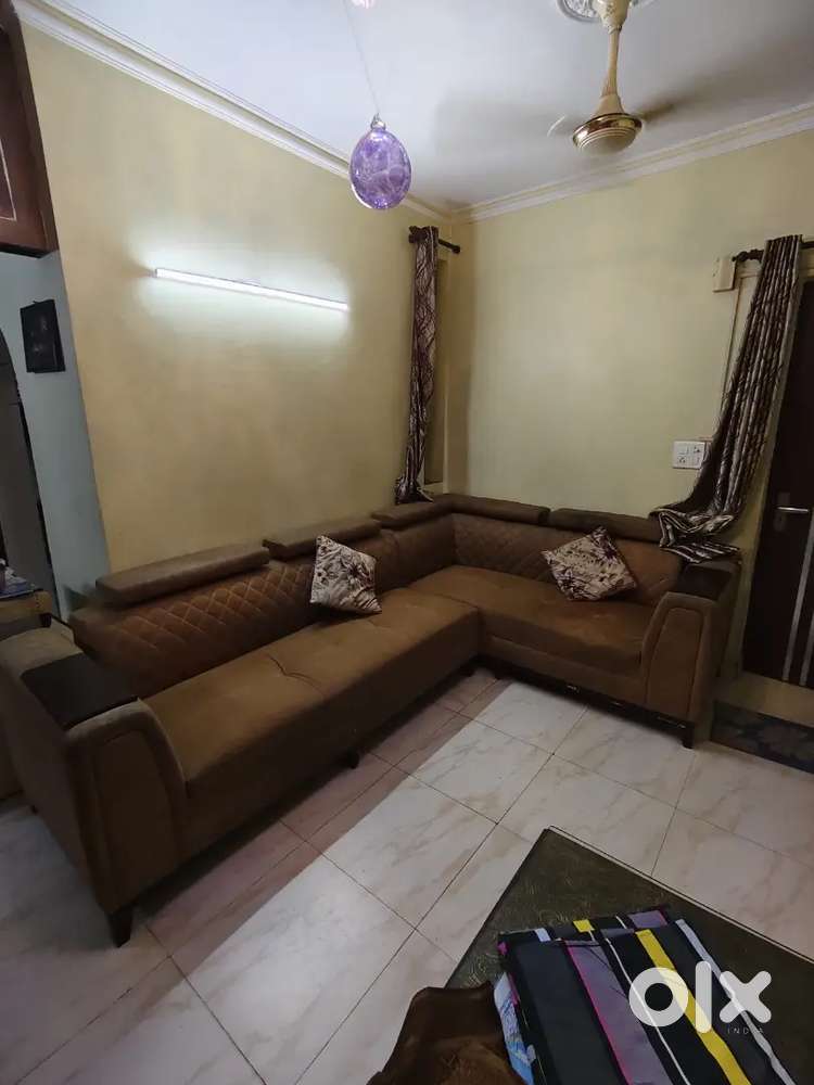 L Shaped 6 Seater Sofa with Center Table