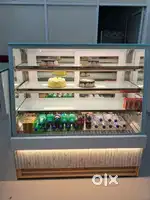 Cake Display Unit