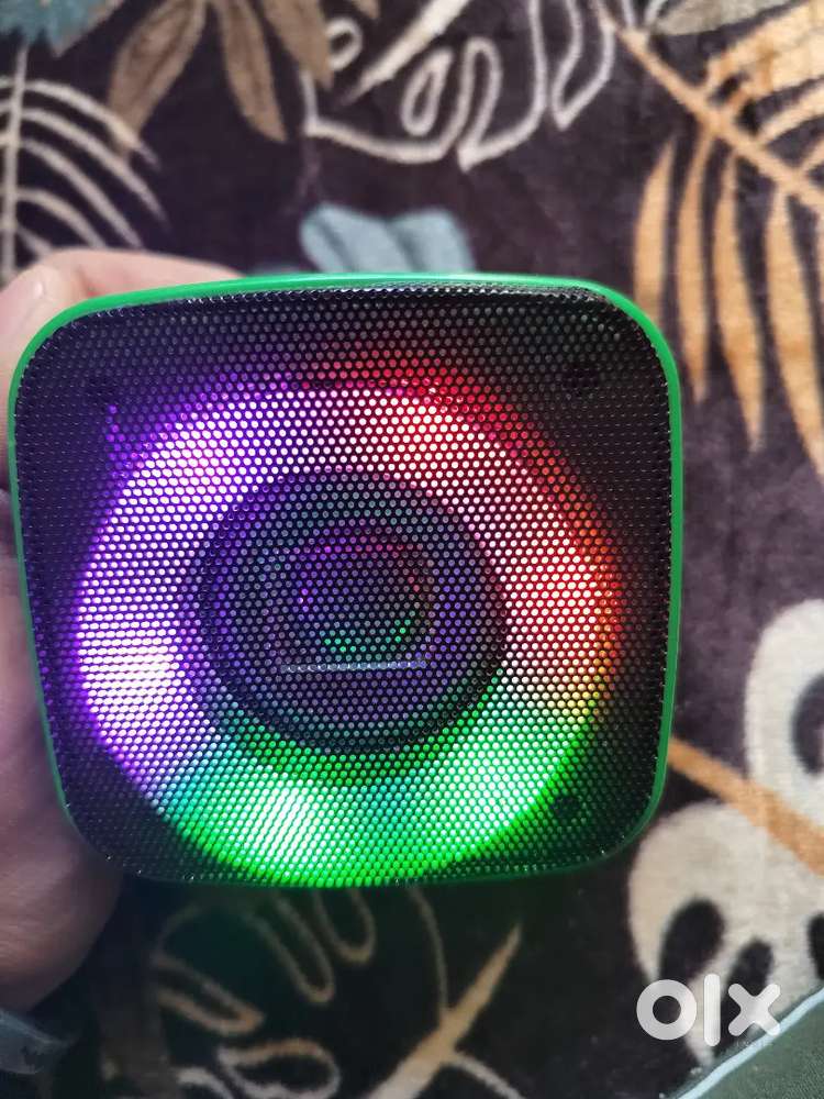 Speaker   High volume