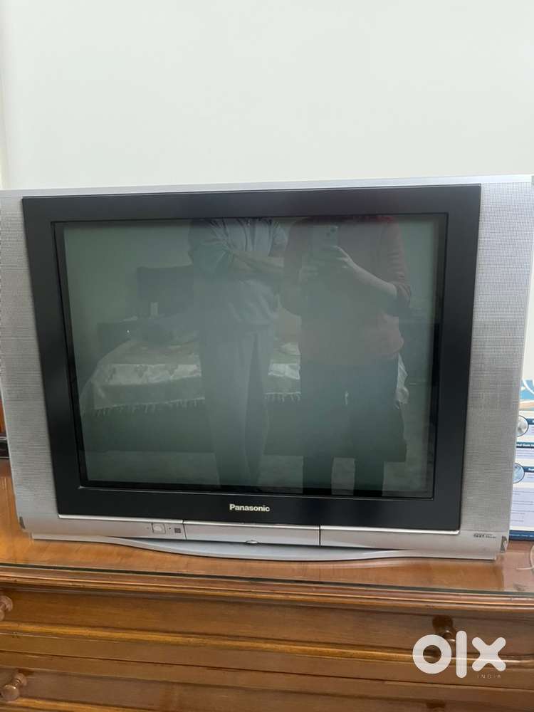 SILVER 27 inch PANASONIC TV