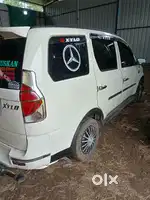 2017 Mahindra Xylo