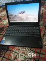 Lenovo laptop 4g 6gbram 256gb in vry gud condition chrg also vry gud.