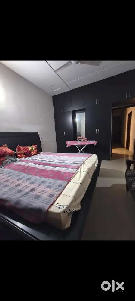 3 bhk fully furnished