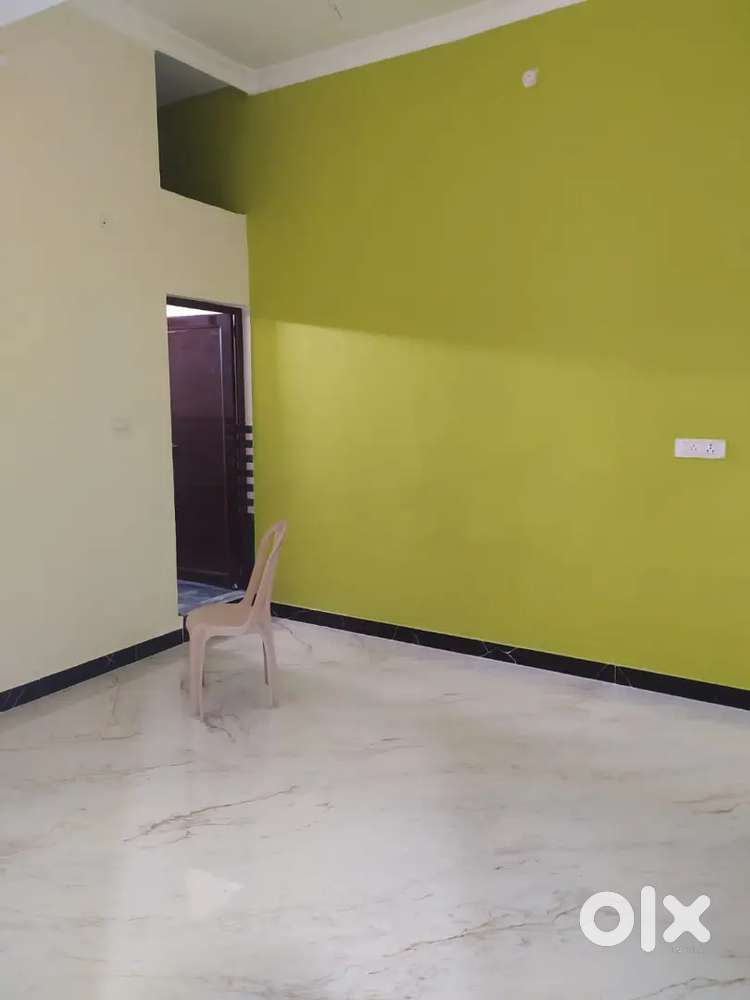 3 bhk house for rent suitable for family in Ashok Nagar