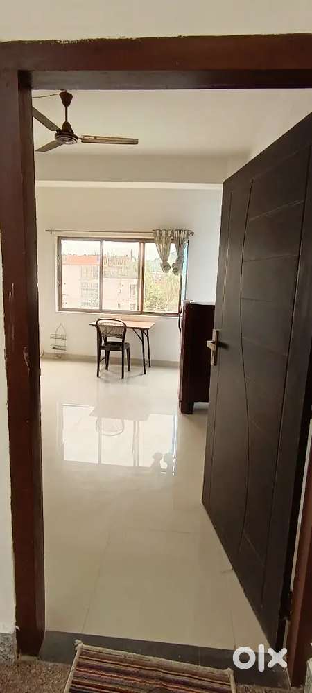 FURNISHED SPACE with AC/GEYSER/BED/FRIDGE/ALMIRAH/STUDY TABLE