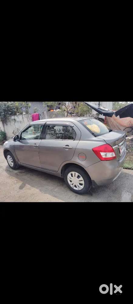 गाडी बेस्ट आहे,, नवीन बैटरी आहे,,टायर पण नवीन आहेत गाडी सर्व ओके आहे,,