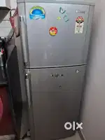Samsung Fridge 210 ltrs Double door 5 star rating