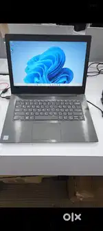 Lenovo V330 8gb ram 256gb hd graphics 14inch hd display windows 11 pro