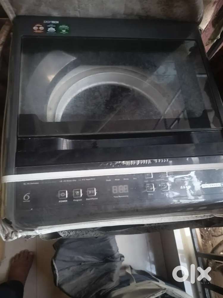 3 Years old Fully Automatic Whirlpool washing machine